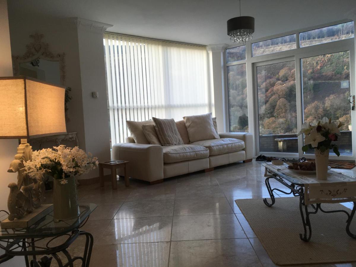 Rowan House Bed Breakfast Main House & Self Contained Self Catering Apartment Cymmer 외부 사진