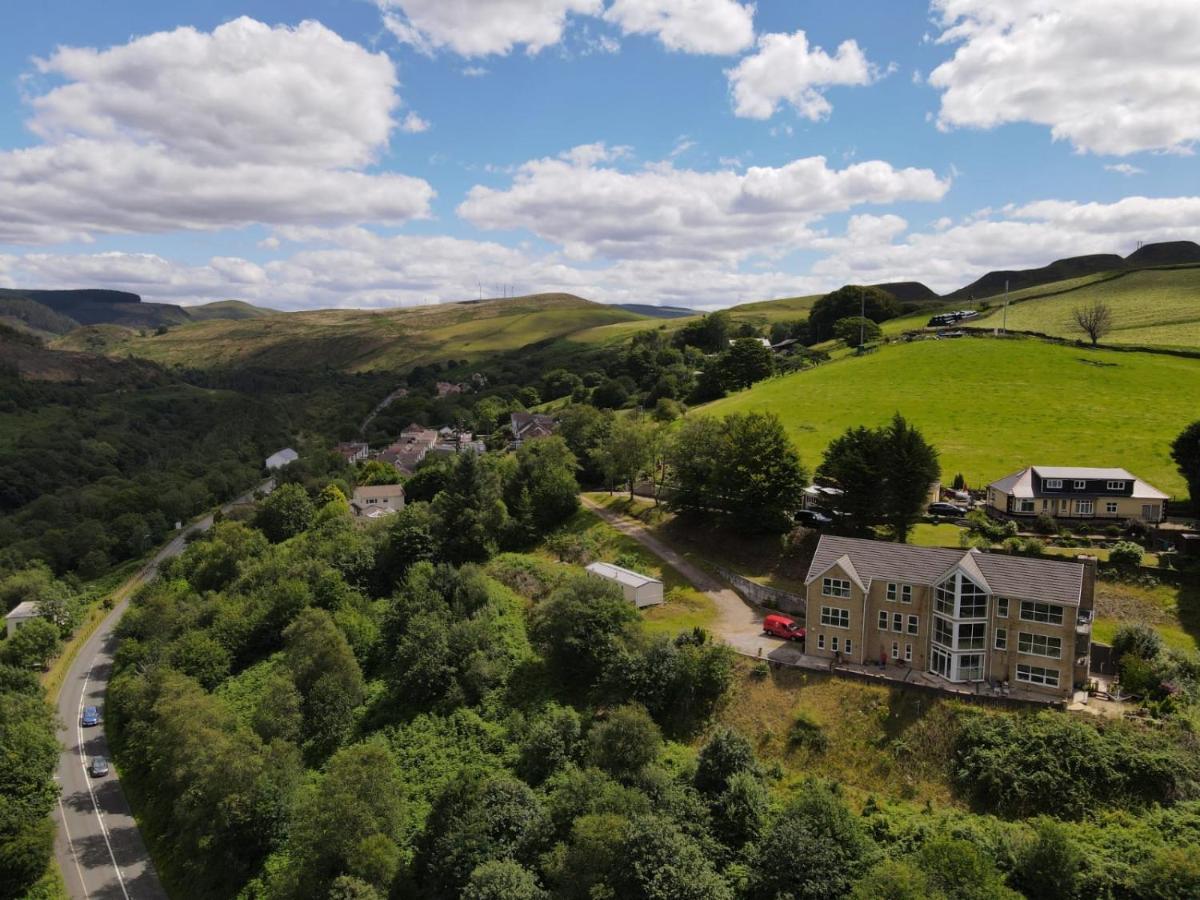 Rowan House Bed Breakfast Main House & Self Contained Self Catering Apartment Cymmer 외부 사진