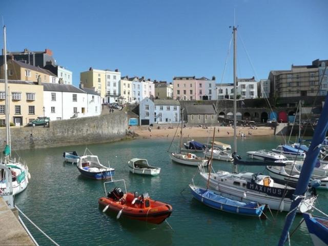 Rowan House Bed Breakfast Main House & Self Contained Self Catering Apartment Cymmer 외부 사진