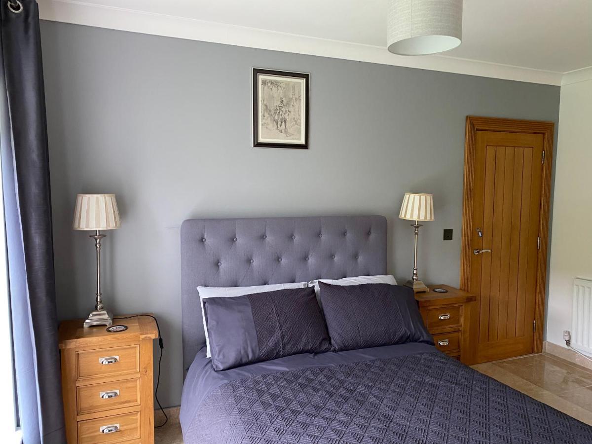 Rowan House Bed Breakfast Main House & Self Contained Self Catering Apartment Cymmer 외부 사진